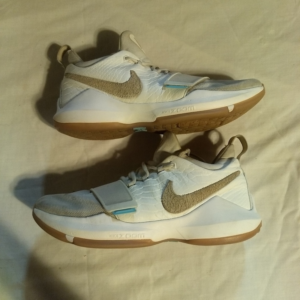 Nike Zoom PG1 Ivory Size 10